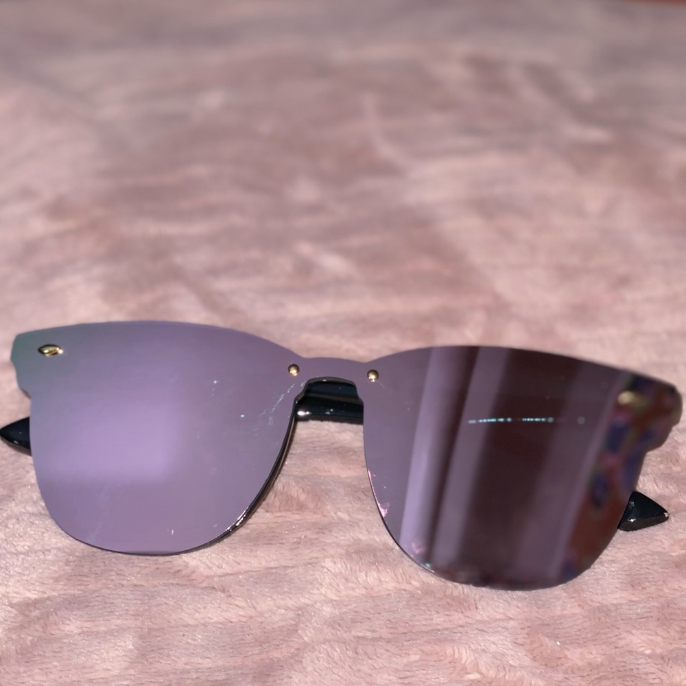 NEW Sunglasses - Picture 10 of 12